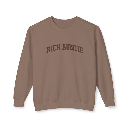 Brown sweatshirt with 'RICH AUNTIE' text on a white background